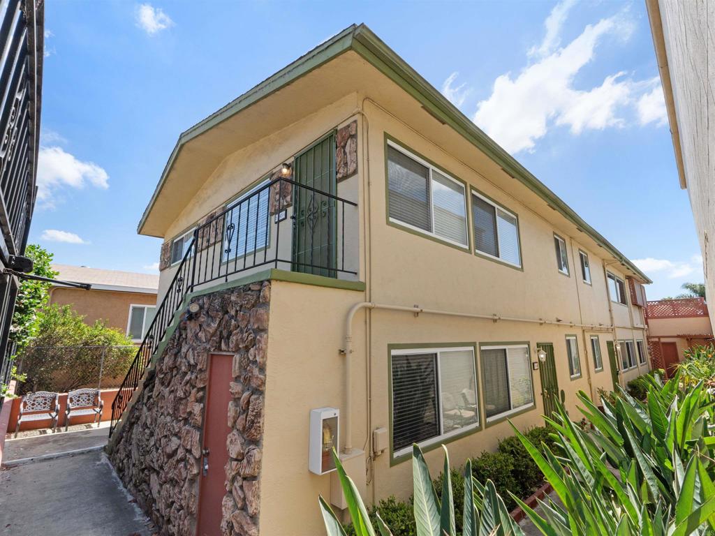 5445 Mildred Street Property Photo 1