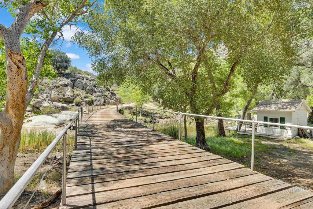 1661 Barrett Lake Road Property Photo 35