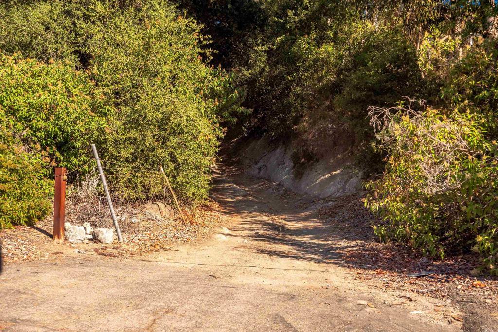 27 29 El Calamar Road Property Photo 6