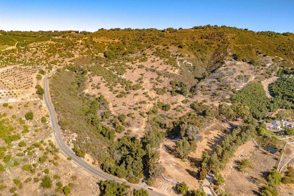 27 29 El Calamar Road Property Photo 7