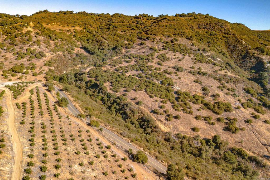 27 29 El Calamar Road Property Photo 10