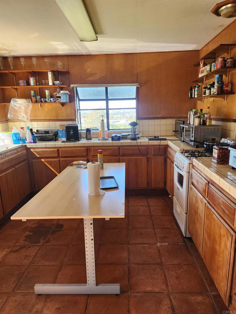 6367 Madrone Avenue Property Photo 3