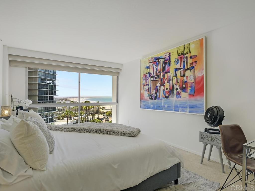 1810 Avenida Del Mundo 609 Property Photo 17
