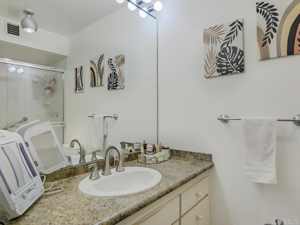 1810 Avenida Del Mundo 609 Property Photo 19