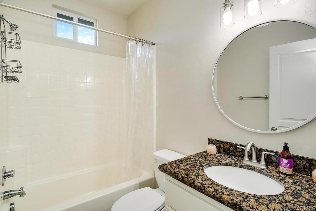 751 Paradise Way Property Photo 6