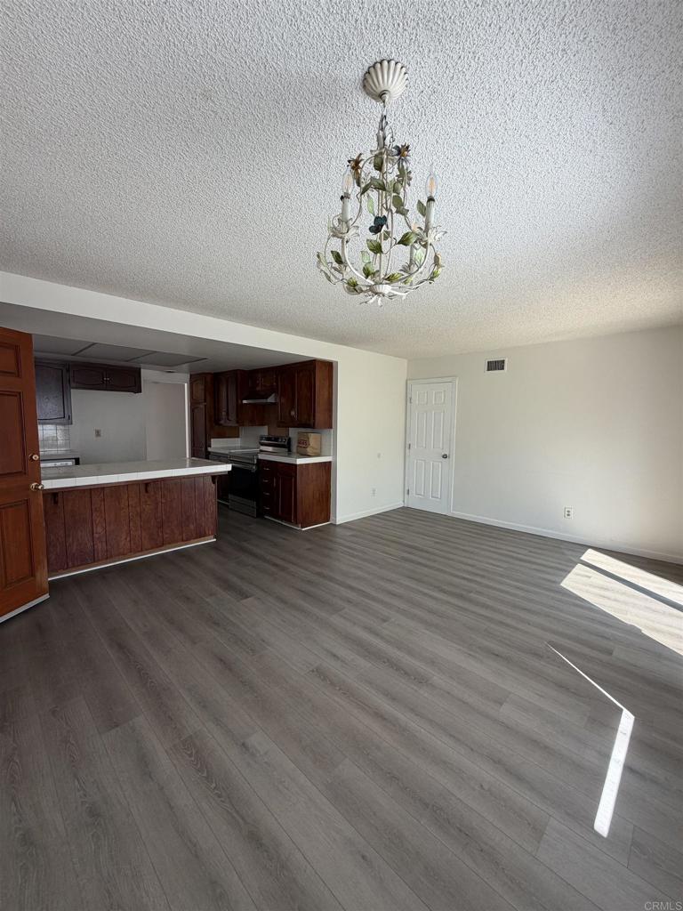 917 Buckaroo Lane Property Photo 7