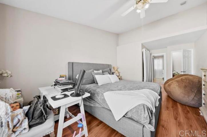 154 E 11th Street Property Photo 4