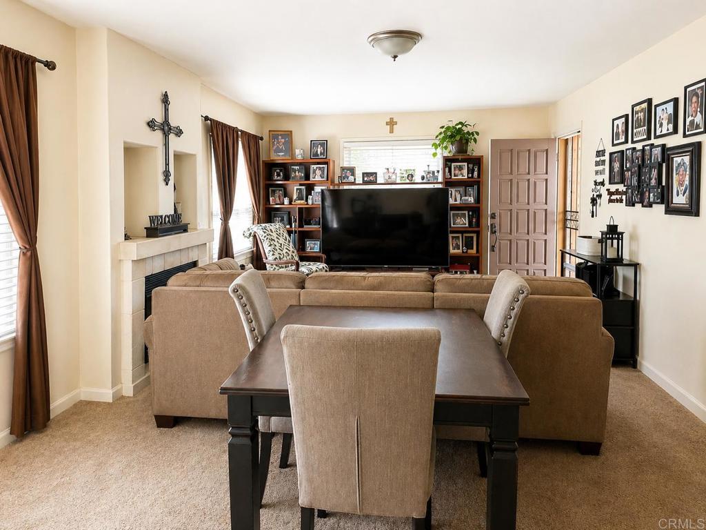 3211 Menlo Property Photo 44