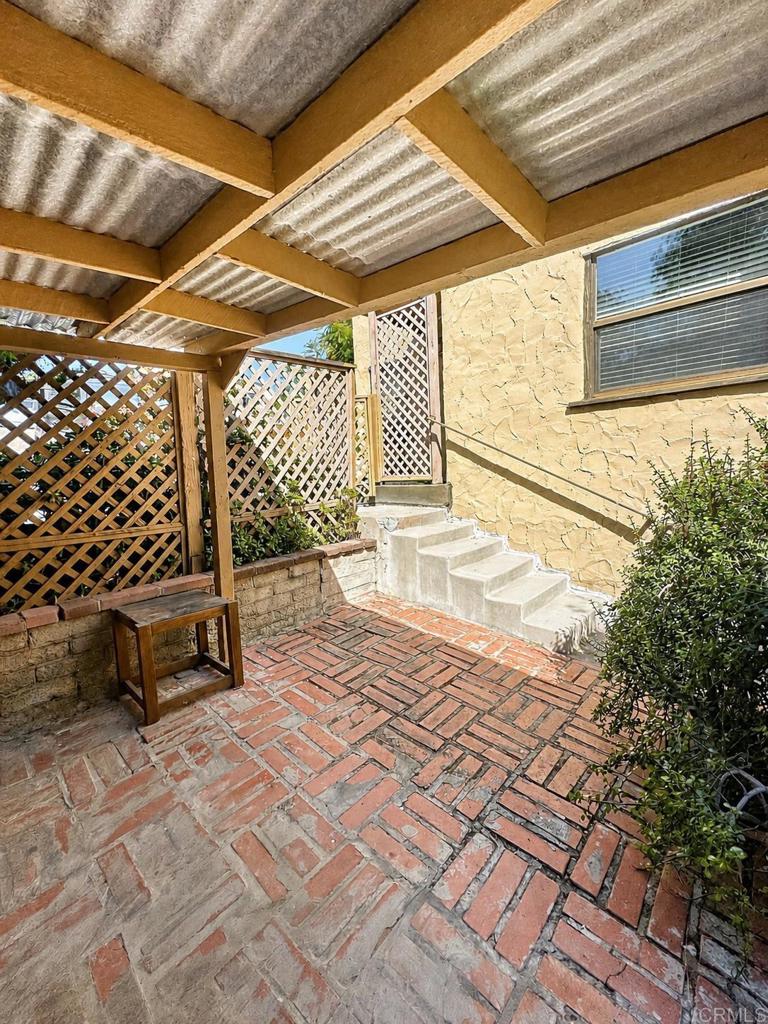 3211 Menlo Property Photo 52