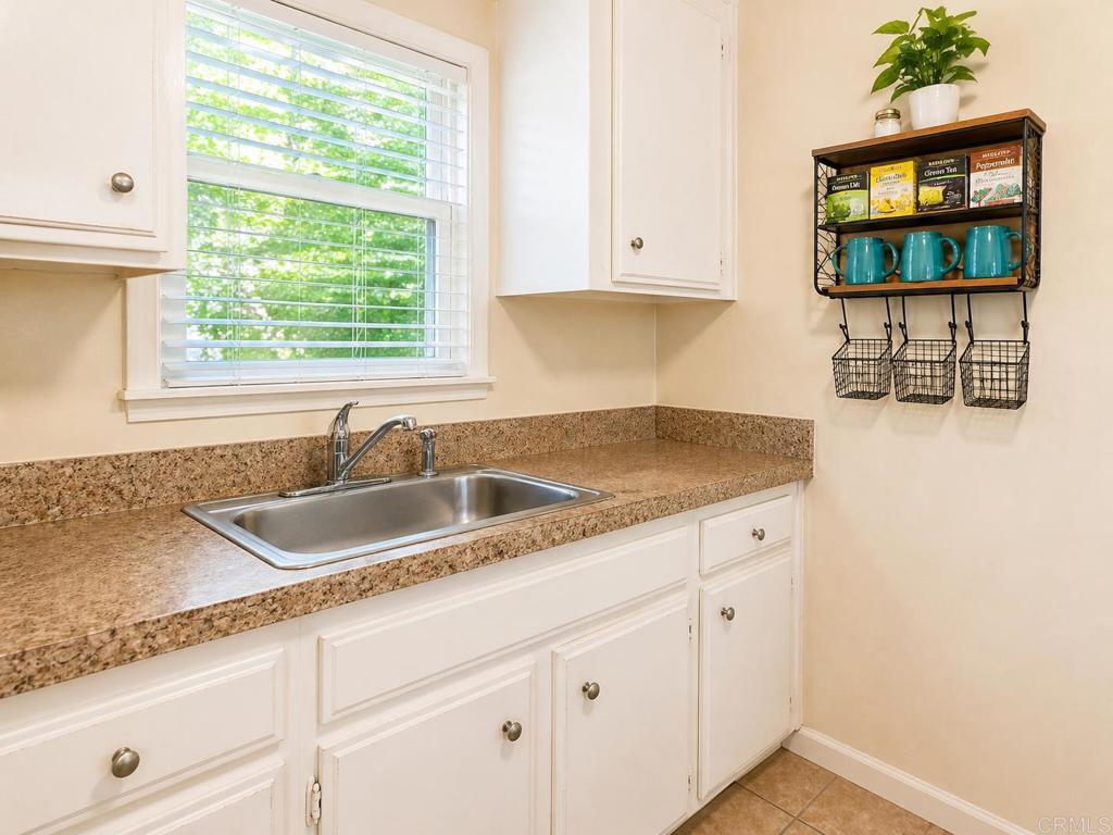 3211 Menlo Property Photo 61