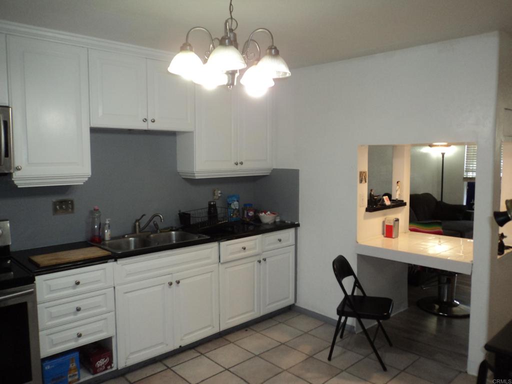 2083 Berry St Property Photo 7