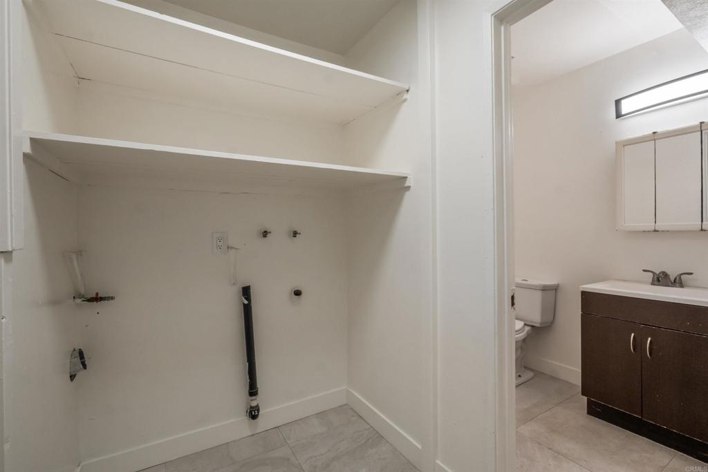 3586 Del Sol Blvd D Property Photo 13