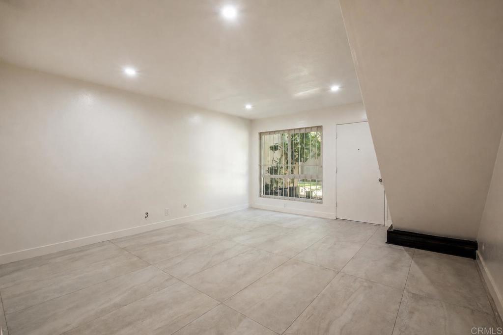 3586 Del Sol Blvd D Property Photo 18
