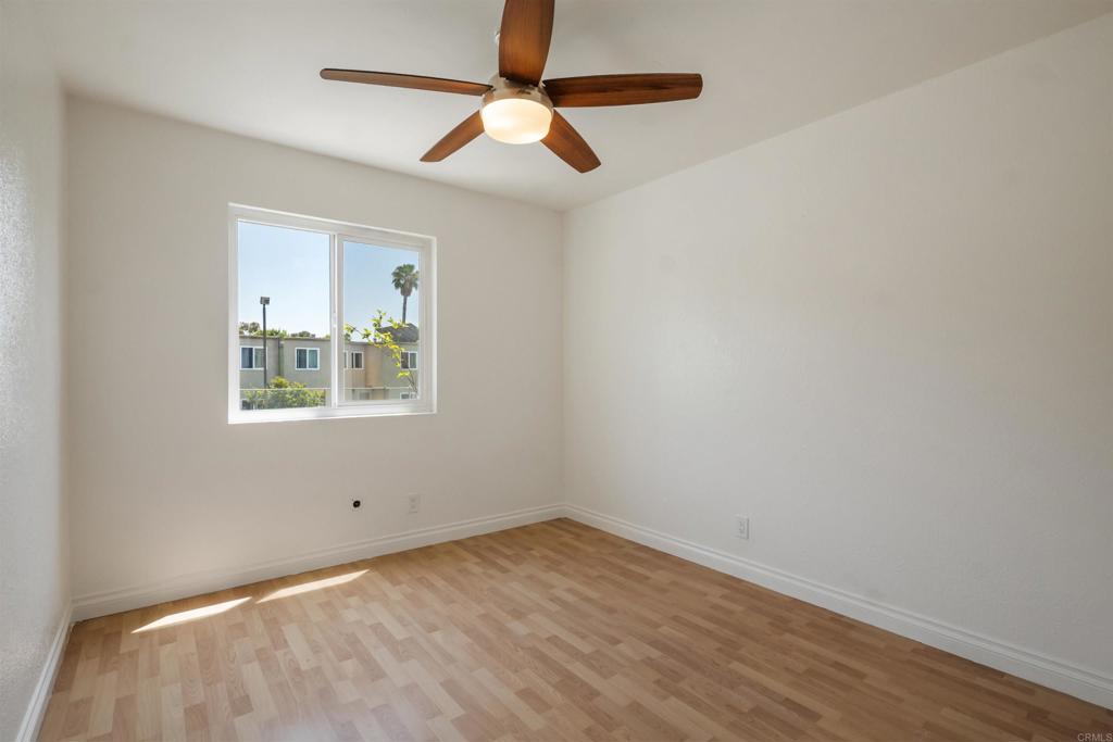 3586 Del Sol Blvd D Property Photo 27