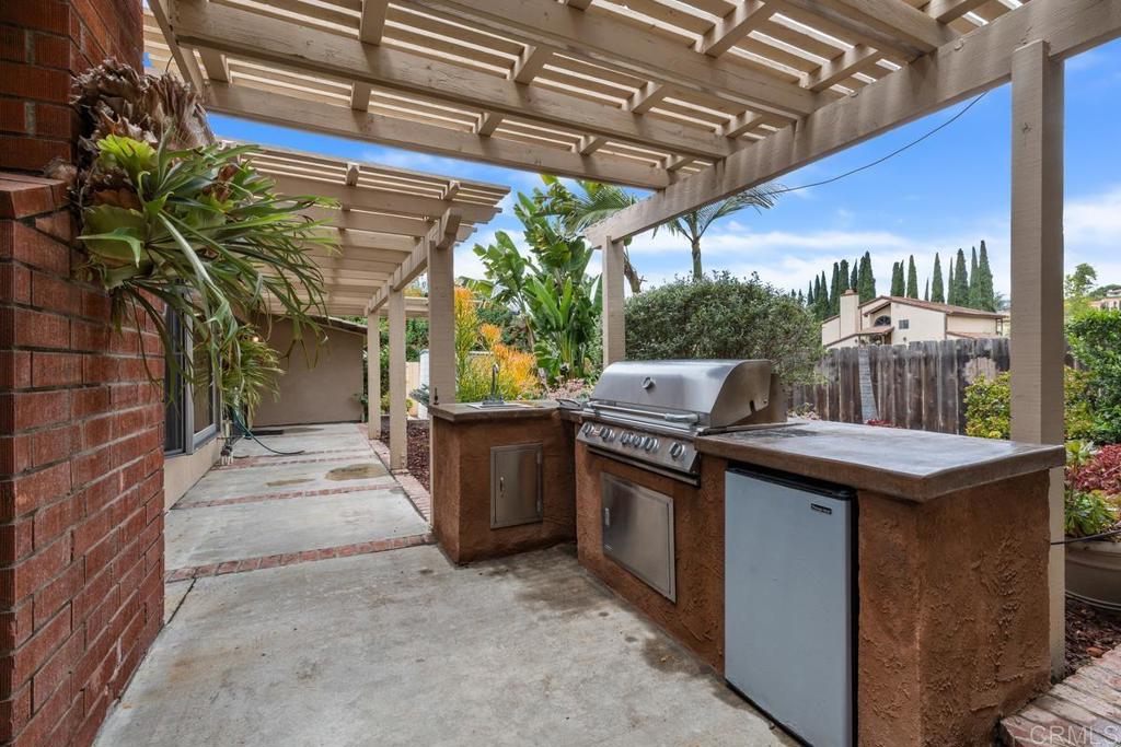9556 Tropico Drive Property Photo 37