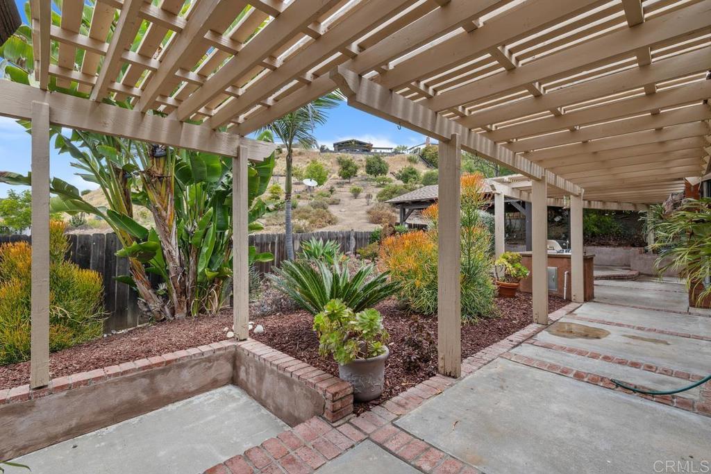 9556 Tropico Drive Property Photo 38