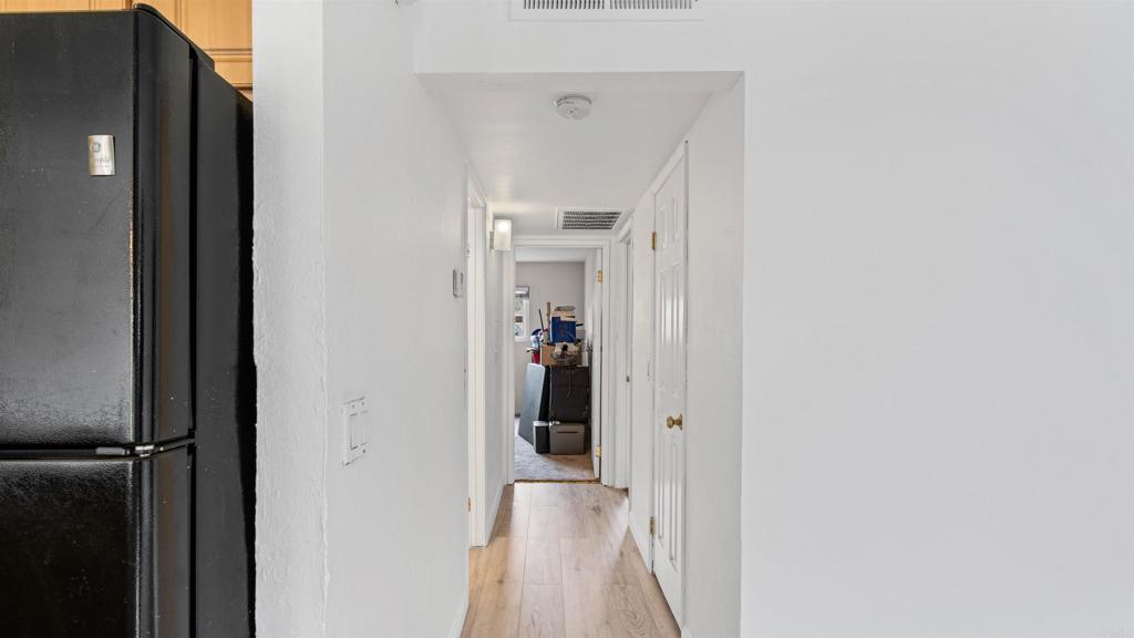 589 N Johnson Avenue 103 Property Photo 7
