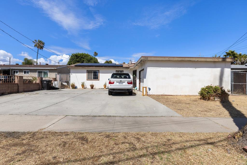 1385 Melrose Property Photo 1
