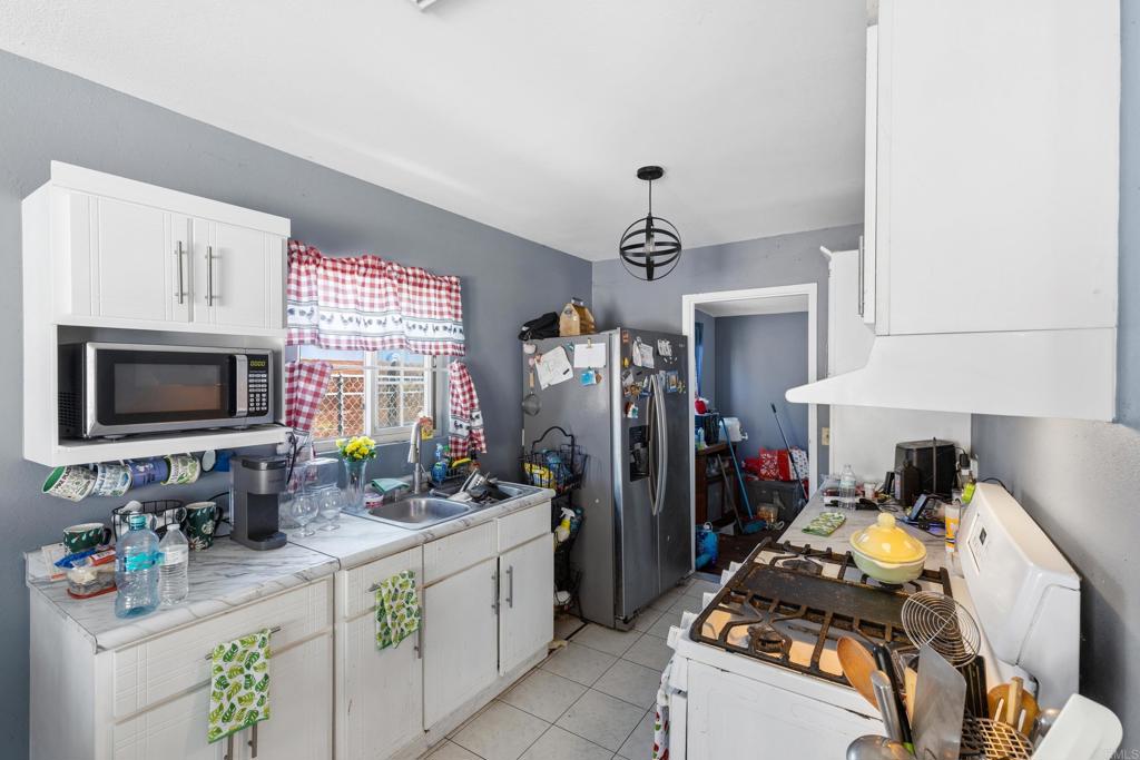 1385 Melrose Property Photo 12