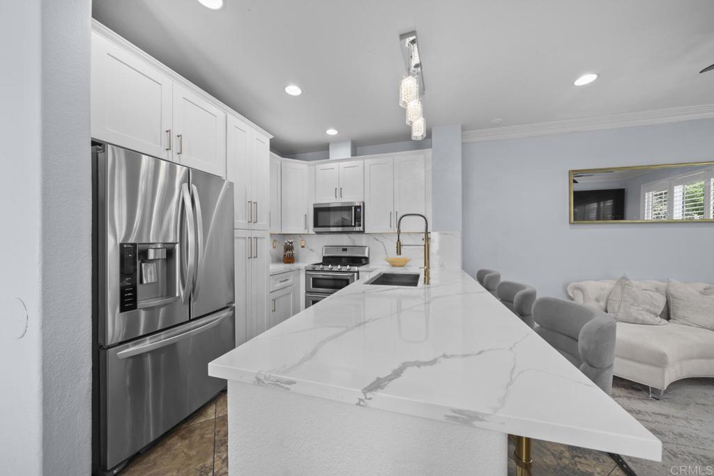 1526 Caminito Sicilia Property Photo 6