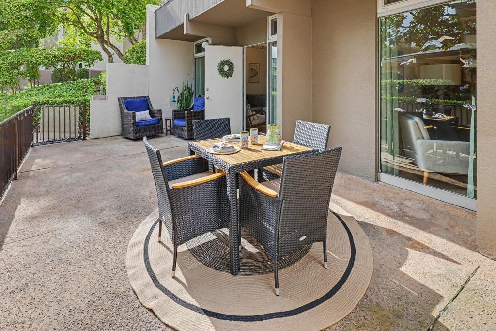 3050 Rue D'orleans 101 Property Photo 4