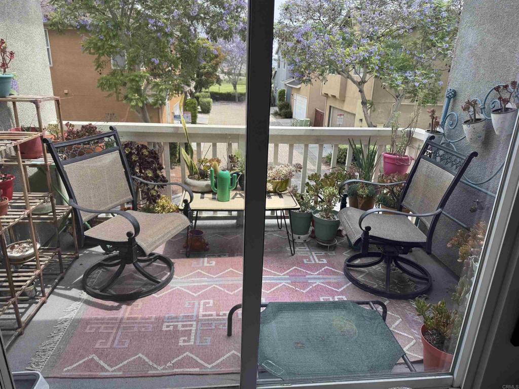 2285 Whistling Ln Property Photo 11
