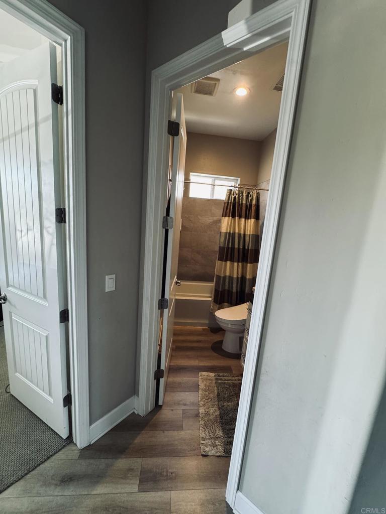 5844 Leaf Springs Place Property Photo 23