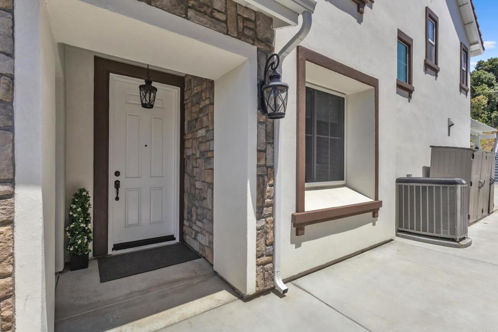 1277 Old Janal Ranch Road Property Photo 4