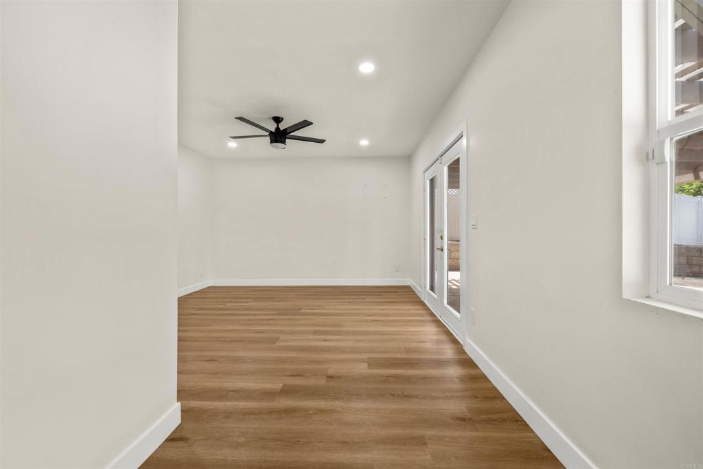 8704 Mulvaney Drive Property Photo 10