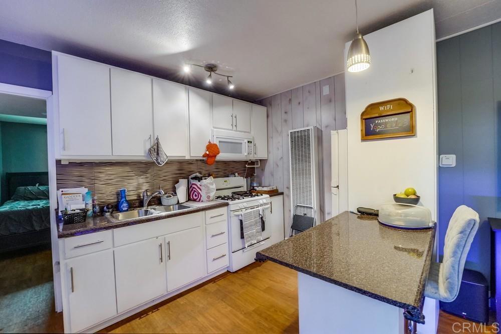 3826 Beyer Boulevard Property Photo 23