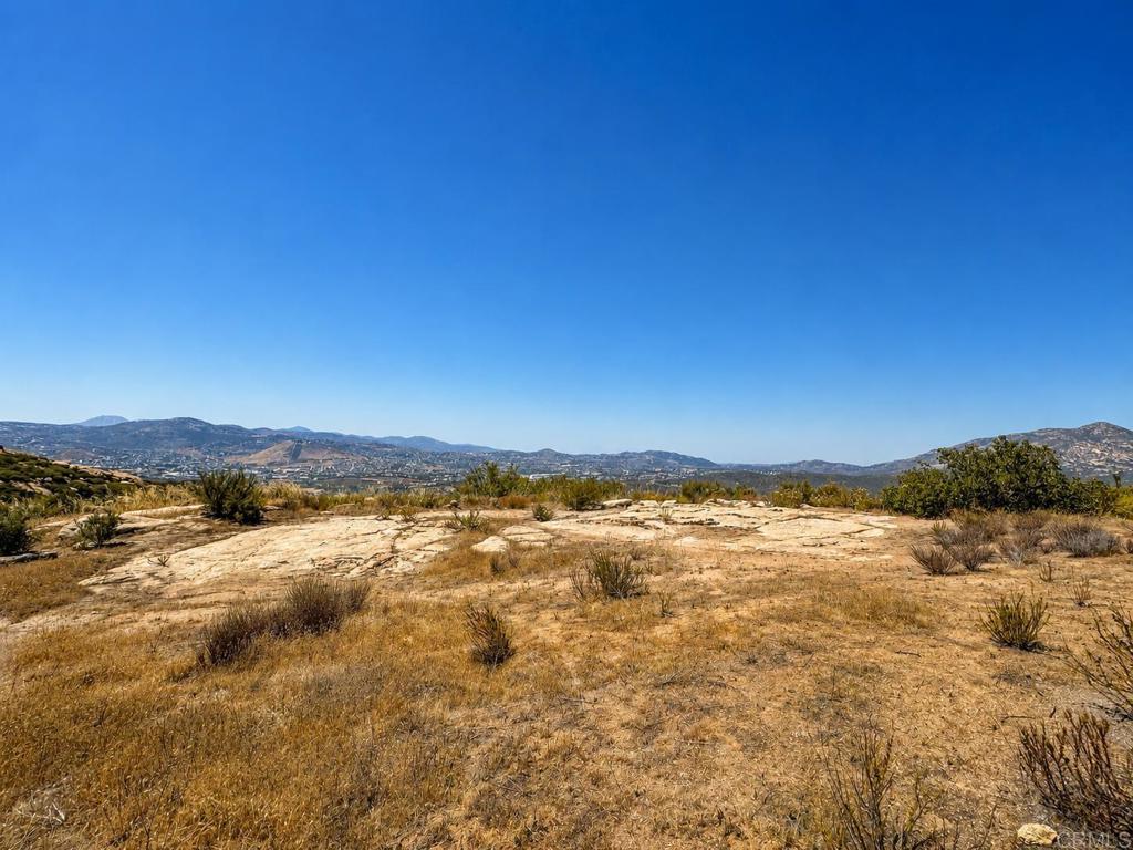 1 06 Highway 94 Property Photo 11