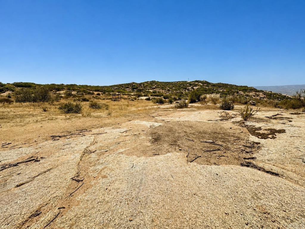 1 06 Highway 94 Property Photo 12
