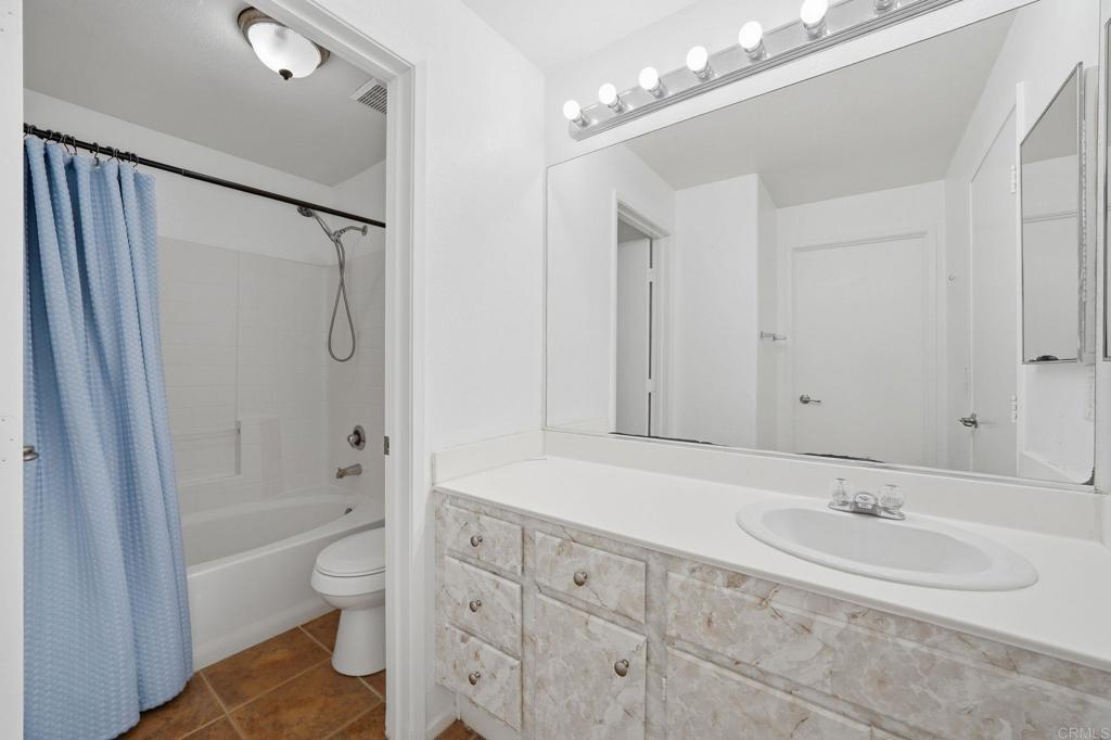 1880 Aubrives Place 2126 Property Photo 14