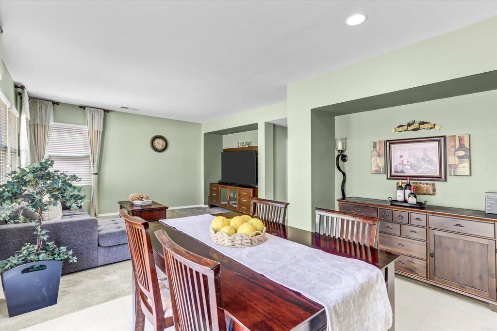 2209 Caminito Turin Property Photo 13