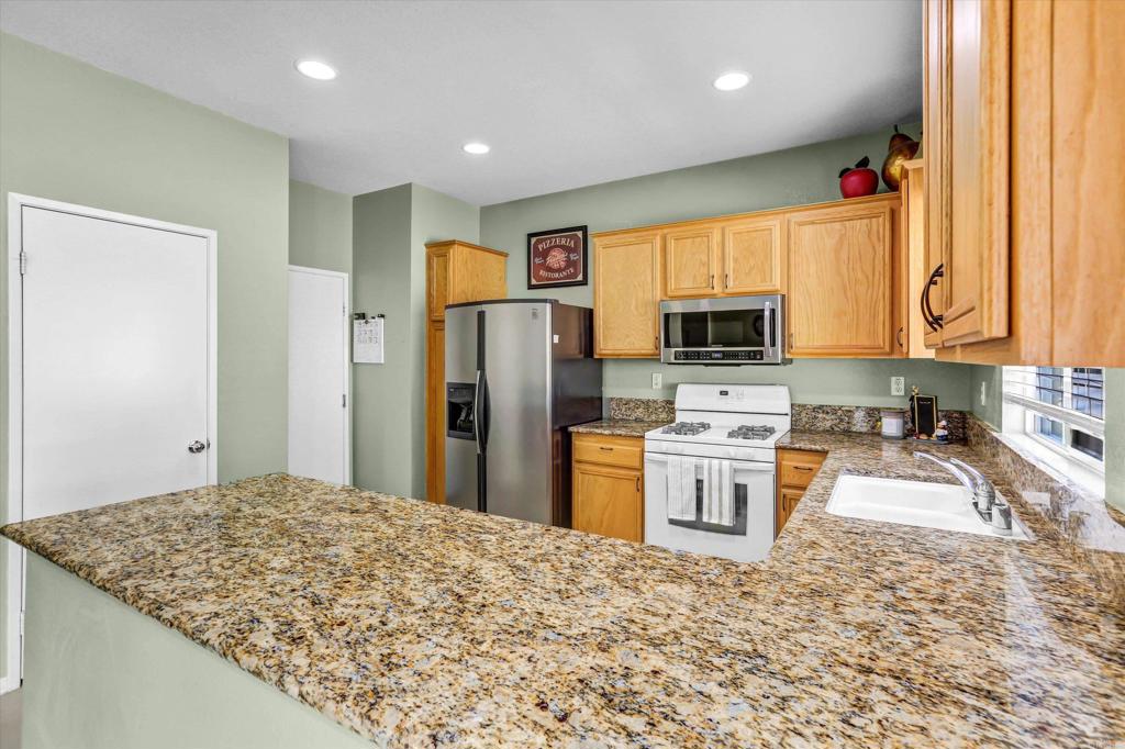 2209 Caminito Turin Property Photo 15
