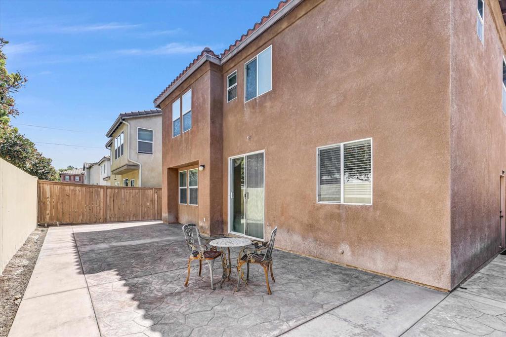 2209 Caminito Turin Property Photo 28