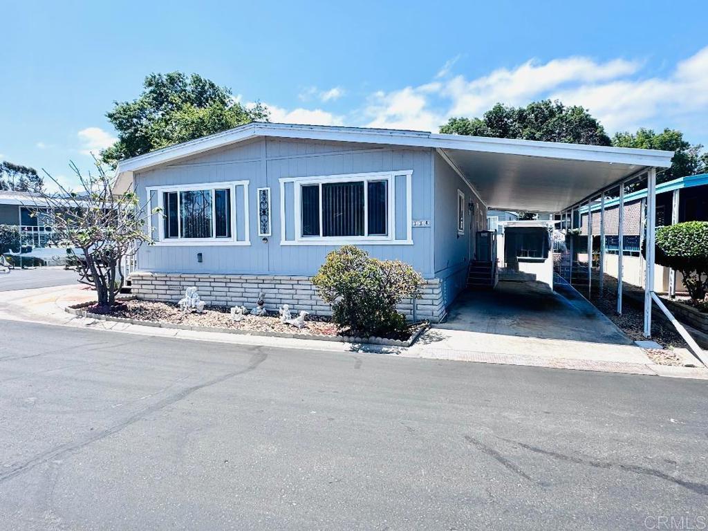 3340 Del Sol Blvd. 114 Property Photo 2