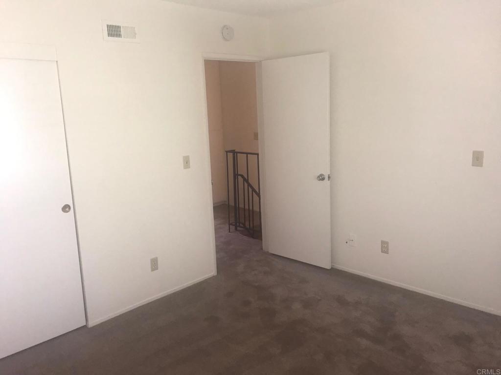 979 Amistad Place C Property Photo 2