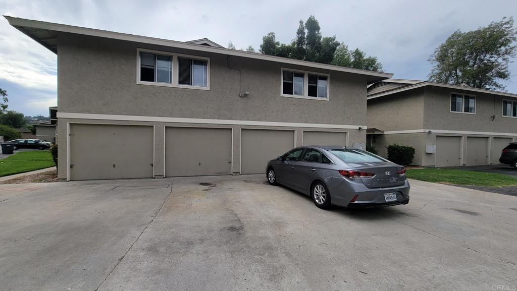 971 Amistad Place C Property Photo 6