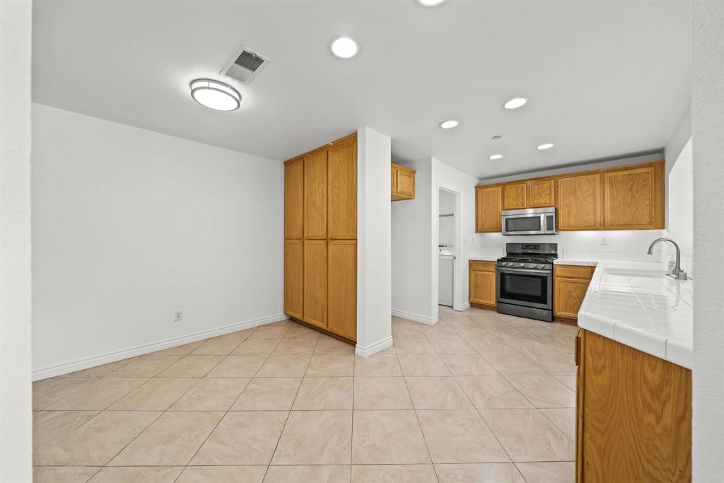 1255 Duckweed Trail Property Photo 5