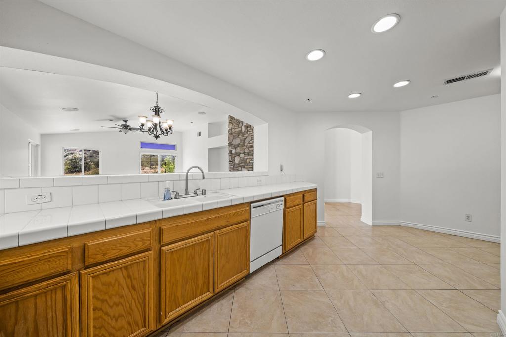 1255 Duckweed Trail Property Photo 9