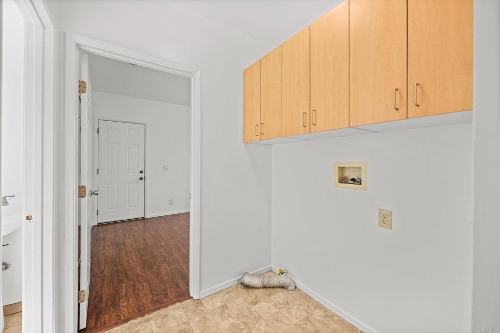 3813 15 Birch Street Property Photo 19