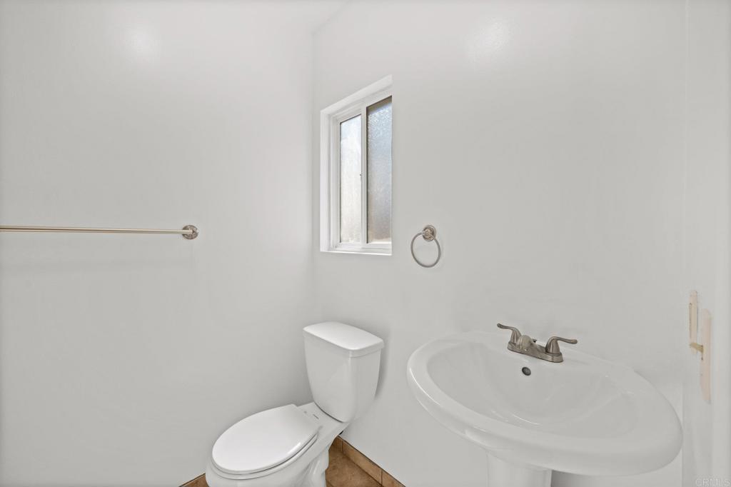 3813 15 Birch Street Property Photo 20