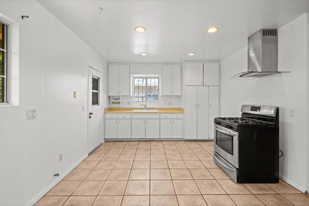 3813 15 Birch Street Property Photo 35