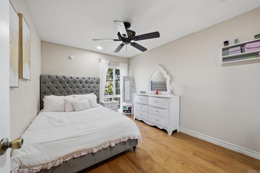 2553 Granada Circle Property Photo 12