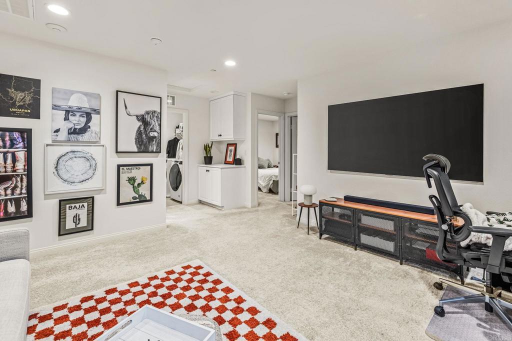 506 Willowmore Street Property Photo 12