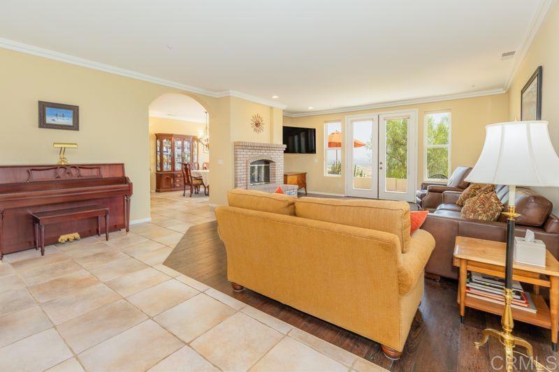 1178 Cedar Summit Drive Property Photo 17