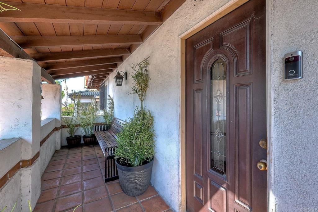 6334 University Avenue Property Photo 13