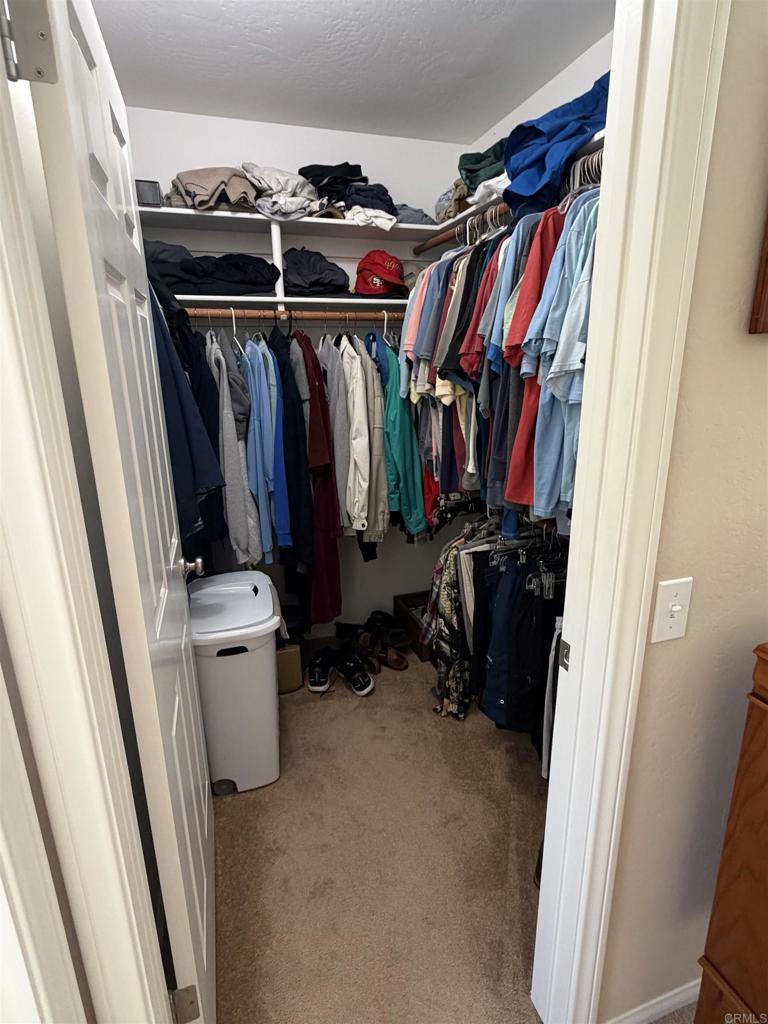 524 Rosvall Dr Drive Property Photo 40