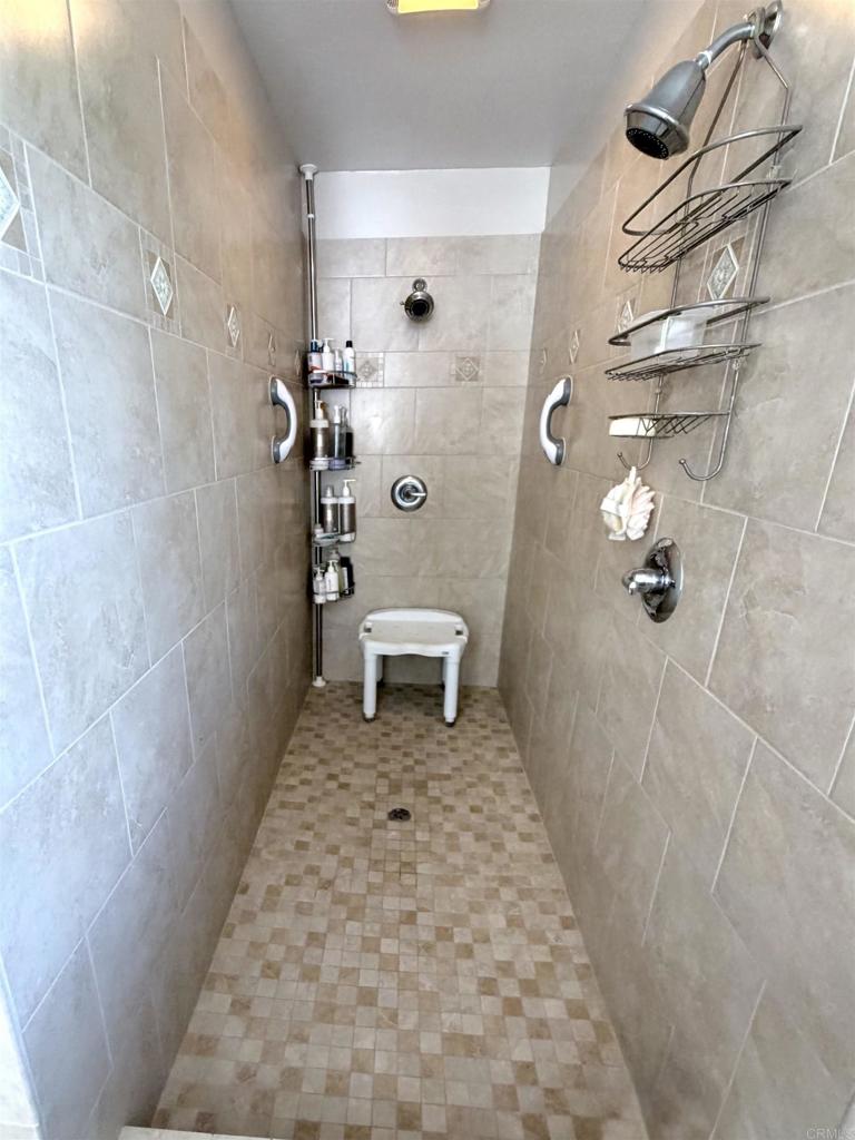 524 Rosvall Dr Drive Property Photo 45